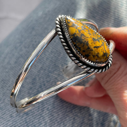 GOLD POLYCHROME SIZE 6”