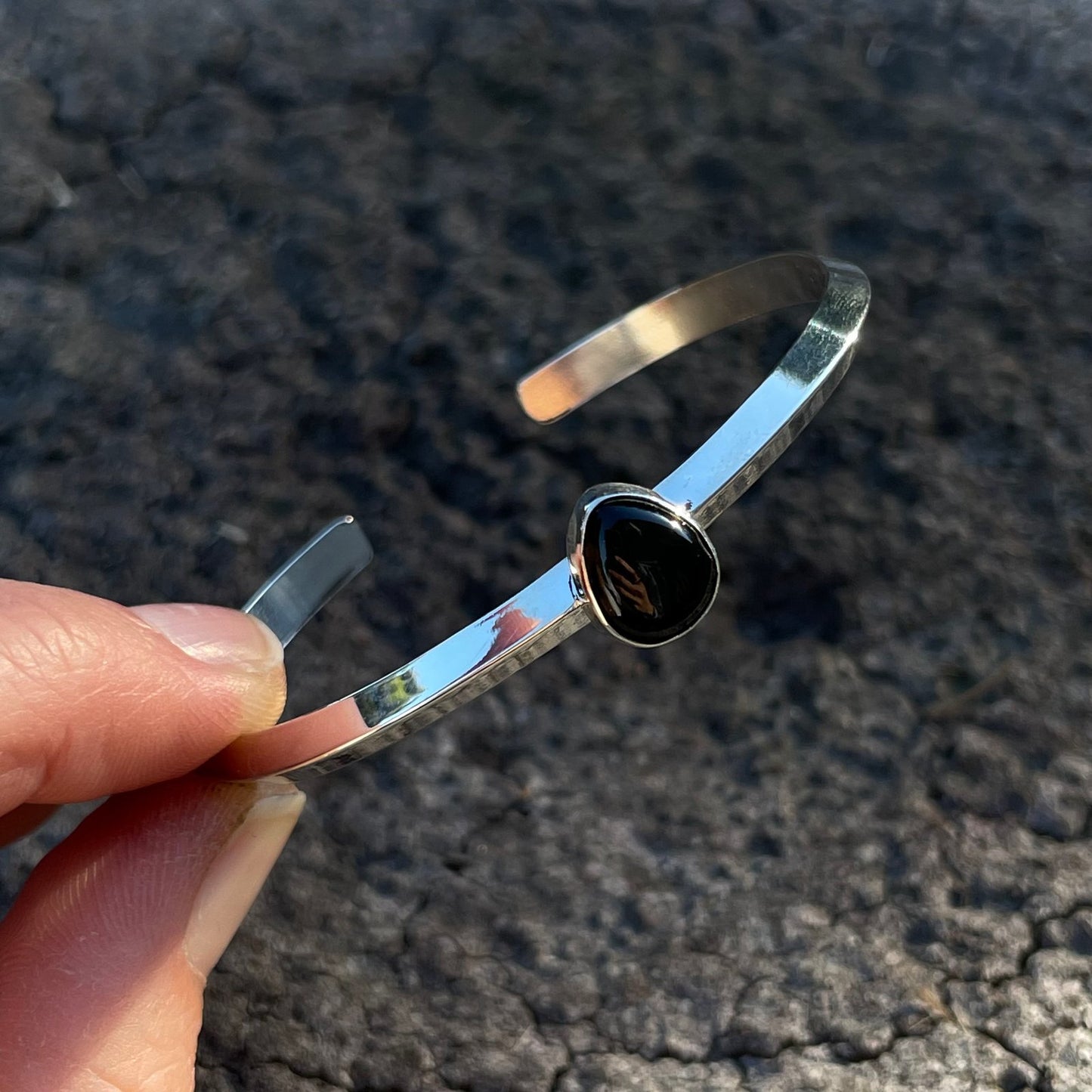 BLACK ONYX SIZE 5.5”