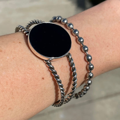 BLACK ONYX SIZE 5.75”