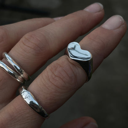 HEART SIGNET